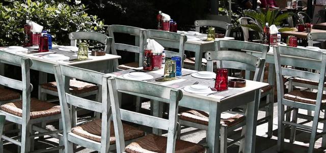 Πώς θα ανοίξει η εστίαση μέχρι τις 15 Δεκεμβρίου – Το σύστημα τύπου «βεντάλια»