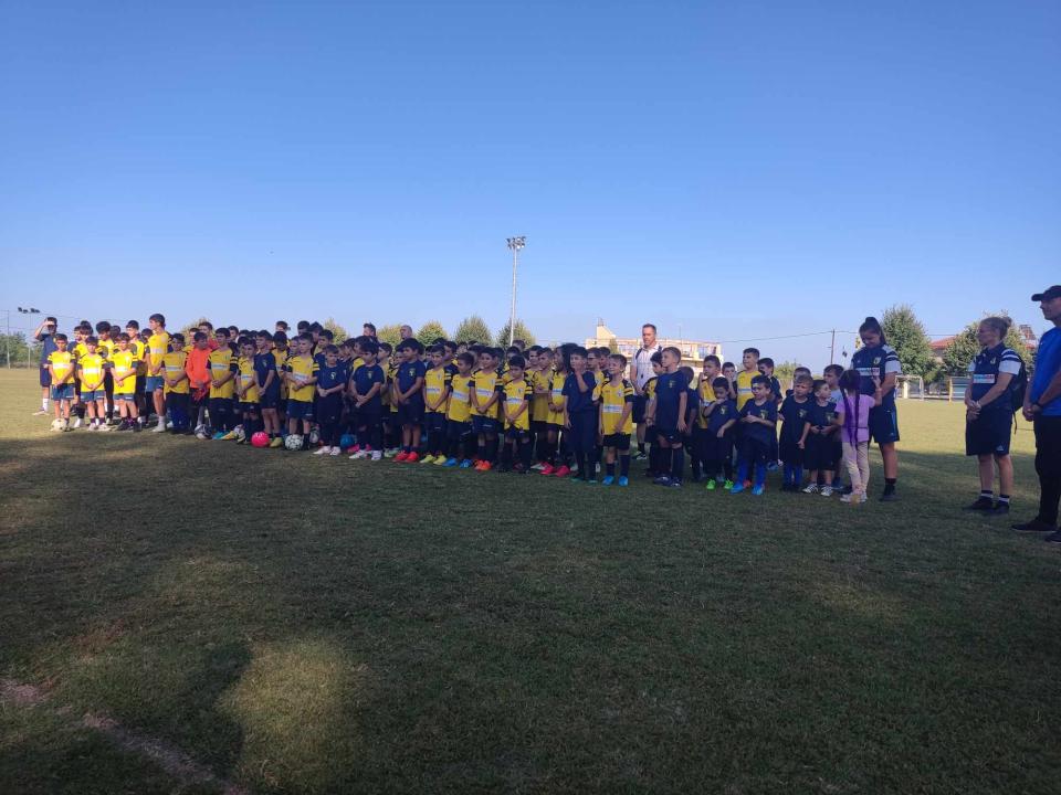 Πραγματοποιήθηκε ο αγιασμός της Σχολής Ποδοσφαίρου Α.Ε.Π. Βέροιας - "Στ. Γαϊτάνος"