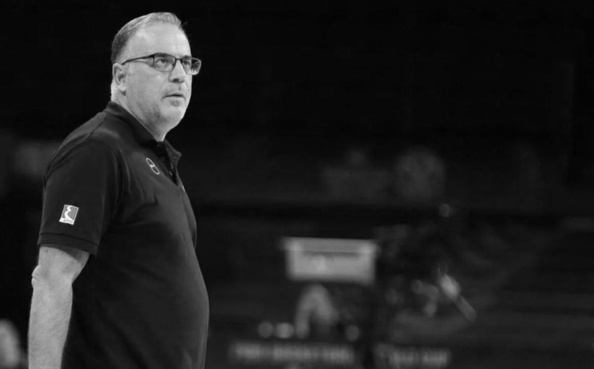 Θρήνος στο ελληνικό μπάσκετ: «Έσβησε» ο Θανάσης Σκουρτόπουλος