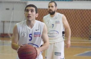 Ανανέωσε την συνεργασία με τον ΑΟΚ ο Σταύρος Ουσουλτζόγλου