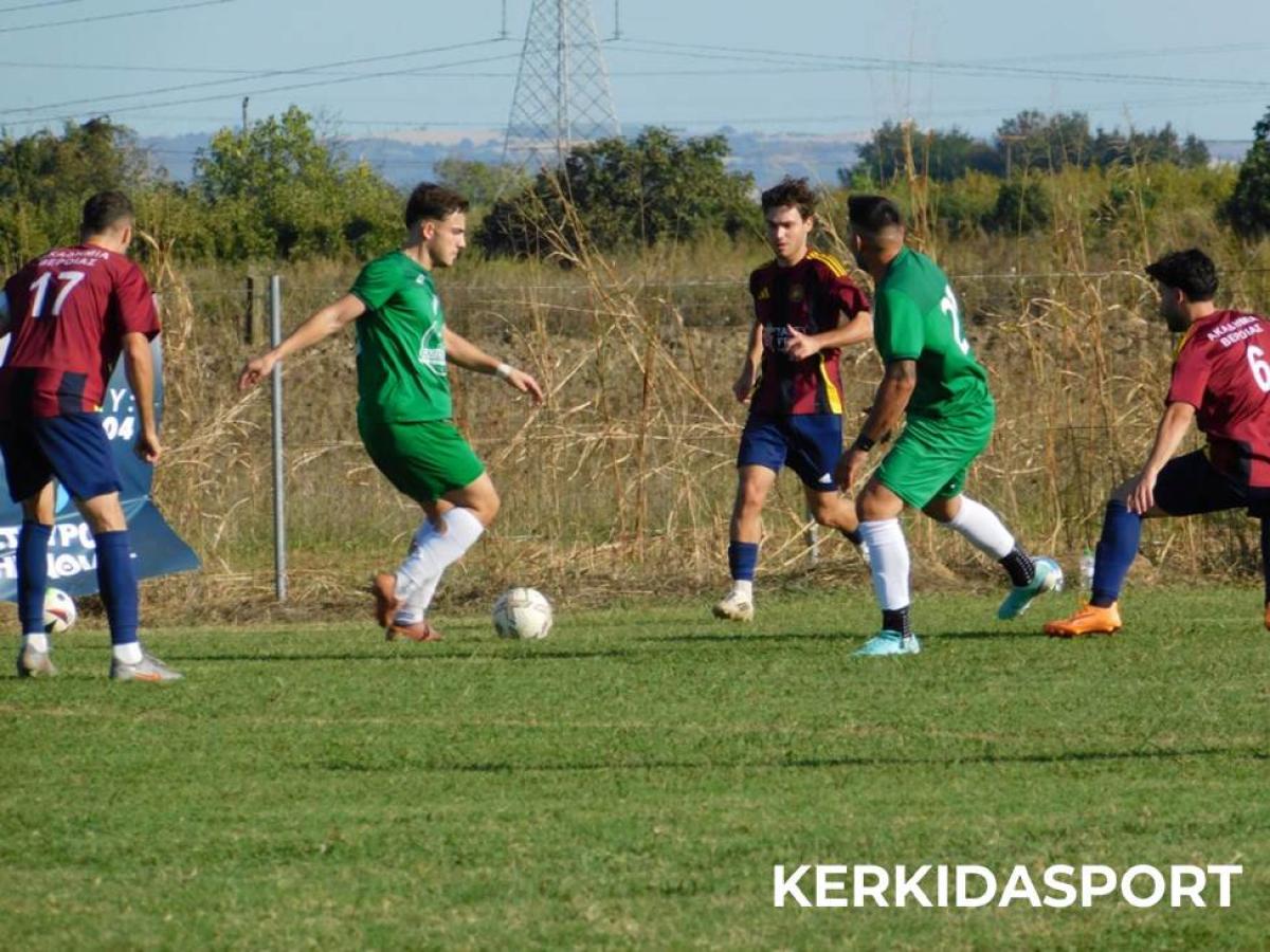 Σταυρός – Ακαδημία Βέροιας 5-1: «Καταιγίδα» τερμάτων και «4 στα 4» για την Θύελλα (φωτο)
