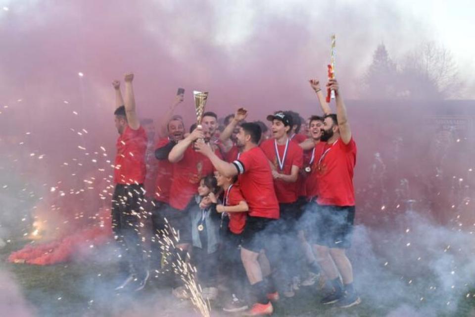 Στέφθηκε πρωταθλητής στην ΕΠΣ Πέλλας ο Απόλλων Κρύας Βρύσης (βίντεο)