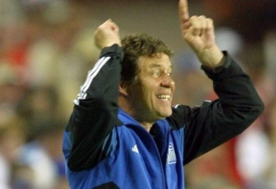 Αφιέρωμα της FIFA στον σπουδαίο Ότο Ρεχάγκελ