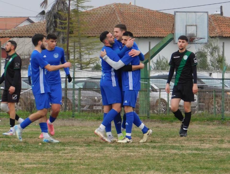 "Υγιεινός περίπατος" της Νάουσας στα Τρίκαλα! (φωτο)