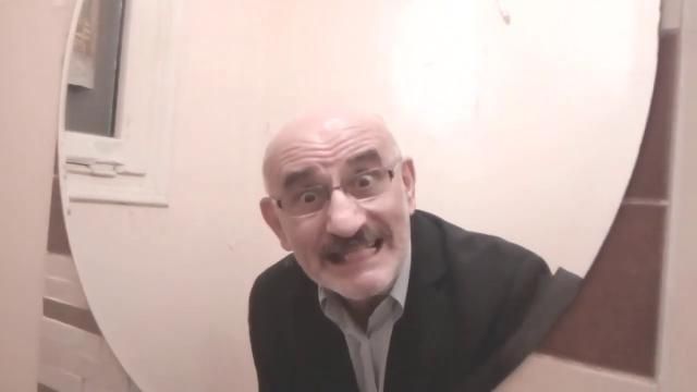 Η Ποντιακή διαφήμιση για τη "Κορόνας ο ιόν" που σκορπάει το γέλιο (Video)