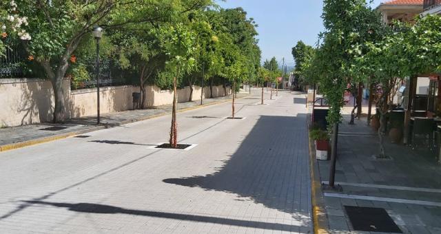 Ωραίος ο πεζόδρομος στους βασιλικούς τάφους, αλλά…