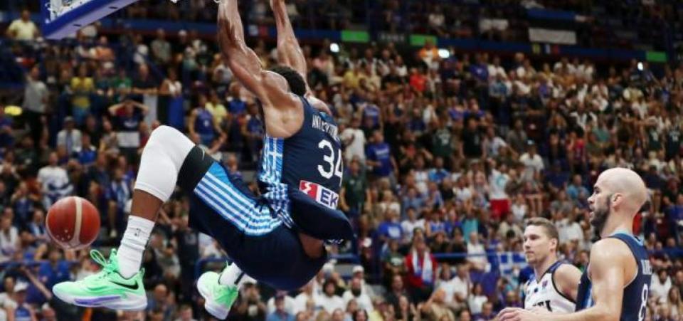 Αεράτη και αήττητη στο Βερολίνο η Εθνική!