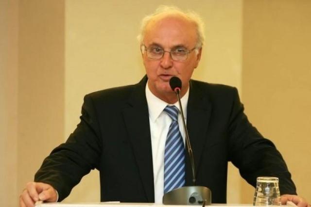 Αθώος ο Γιώργος Καραμελίδης για την κάρτα υγείας