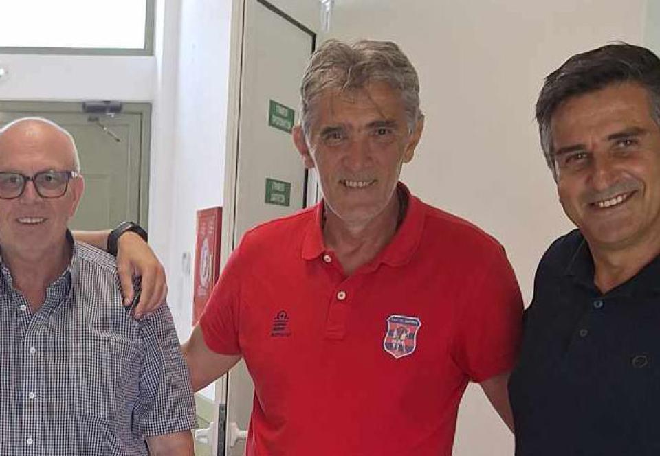 Δεν συνεχίζει ο Ντόστανιτς