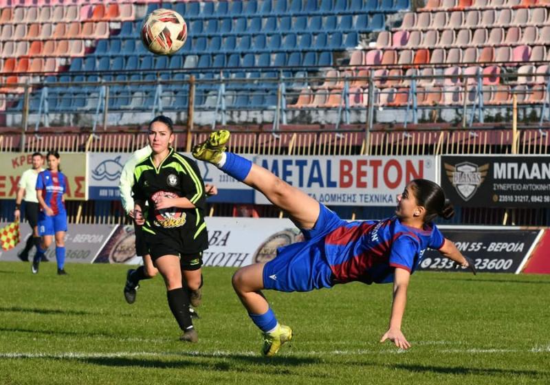 Στα γαλανόλευκα η Μαρία Πετράκη: Η τοπ-σκόρερ της Βέροιας στην Εθνική Νεανίδων