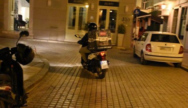 Κορονοϊός: Κλειστά take away και delivery από τις 20:30