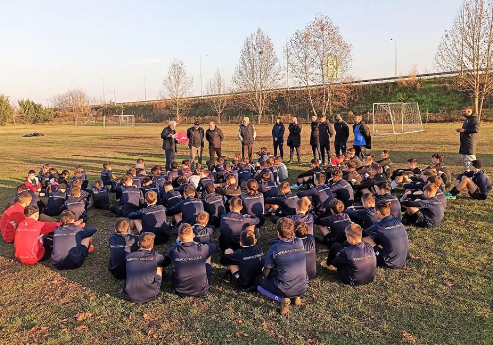 ΒΕΡΟΙΑ: Σε εορταστικό κλίμα η τελευταία προπόνηση του 2022 για τα τμήματα υποδομών