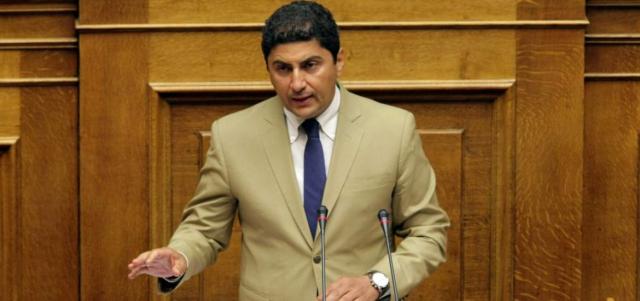 «Σφύριξε» την αντίστροφη μέτρηση για έναρξη προπονήσεων και πρωταθλημάτων ο Αυγενάκης