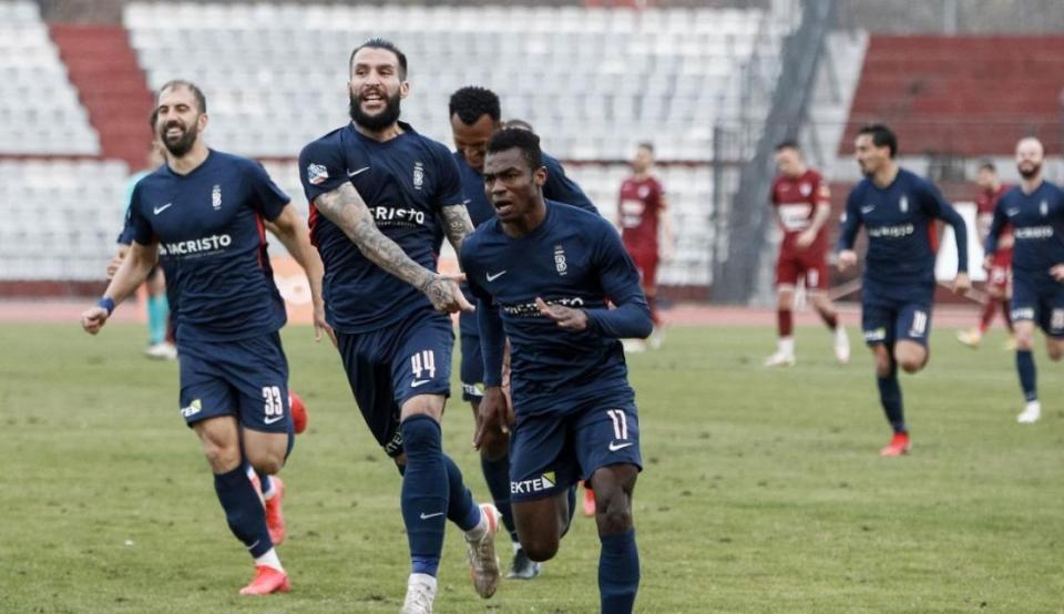 Αυτή είναι η νέα ομάδα του Μανσούρ Φοφανά