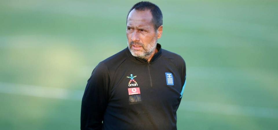 Τέλος από την Εθνική ο Φαν Σιπ - Αιχμές για την ΕΠΟ στο αντίο του!