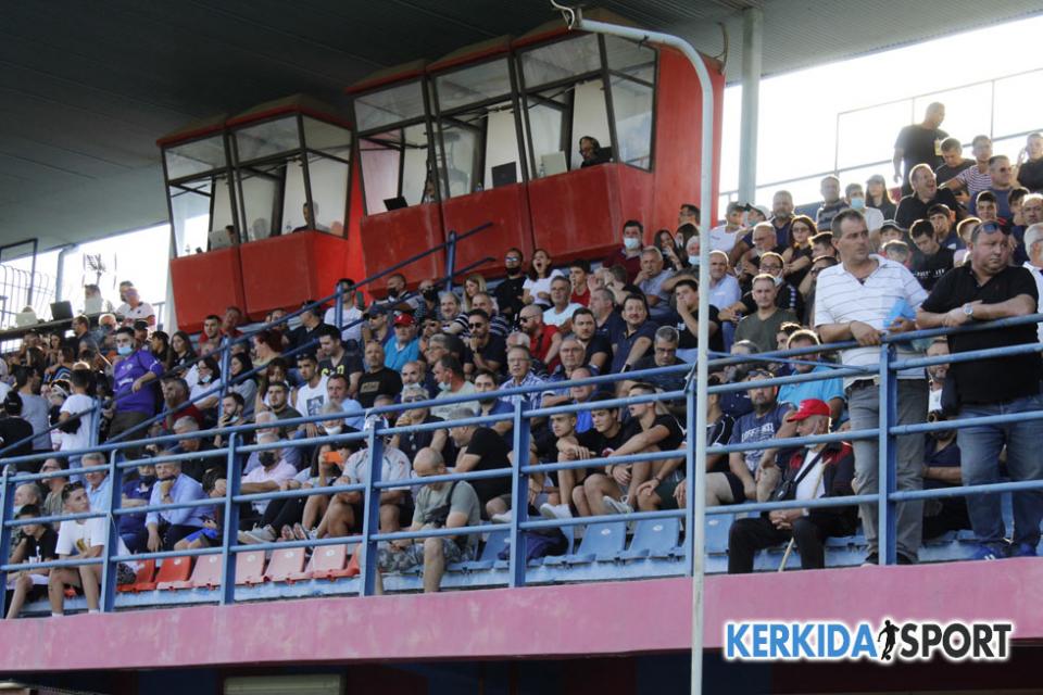 Επίσημο: Με 50% πληρότητα τα γήπεδα!