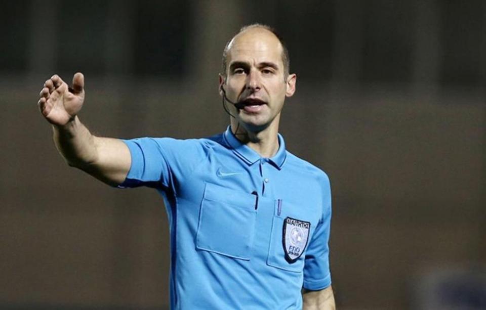 Το Αστέρας Τρίπολης - Ολυμπιακός "σφυρίζει" ο Καραντώνης