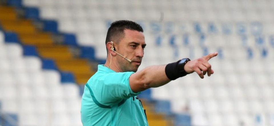 Ο Βρέσκας σφυρίζει το ματς της ΒΕΡΟΙΑΣ με τον Ολυμπιακό Βόλου