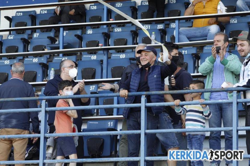 Φωτορεπορτάζ από την "τριάρα" της ΒΕΡΟΙΑΣ επί του Ολυμπιακού Βόλου