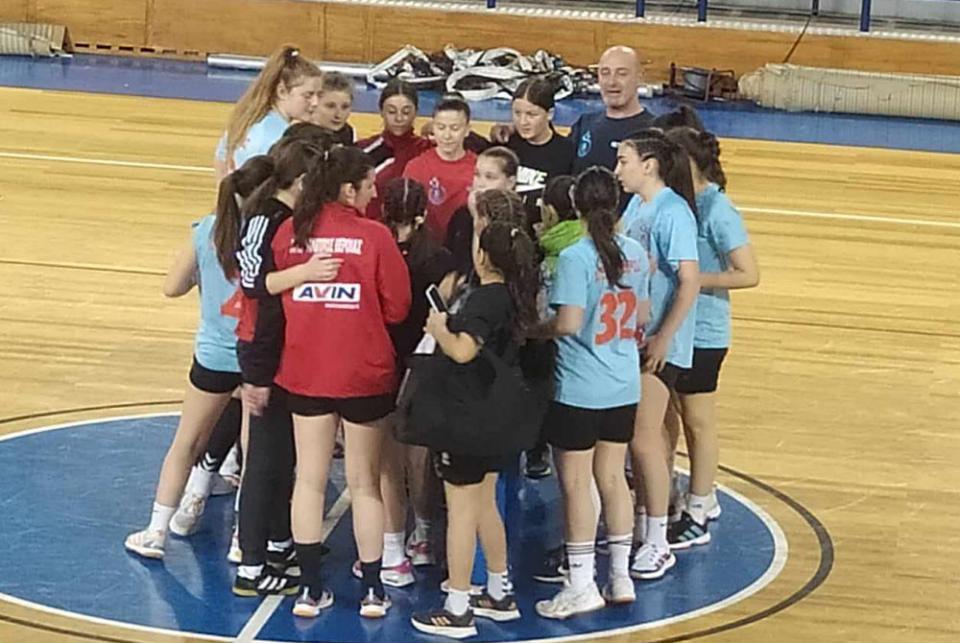 Πέρασαν από τη Δράμα τα κορίτσια του Φιλίππου Βέροιας