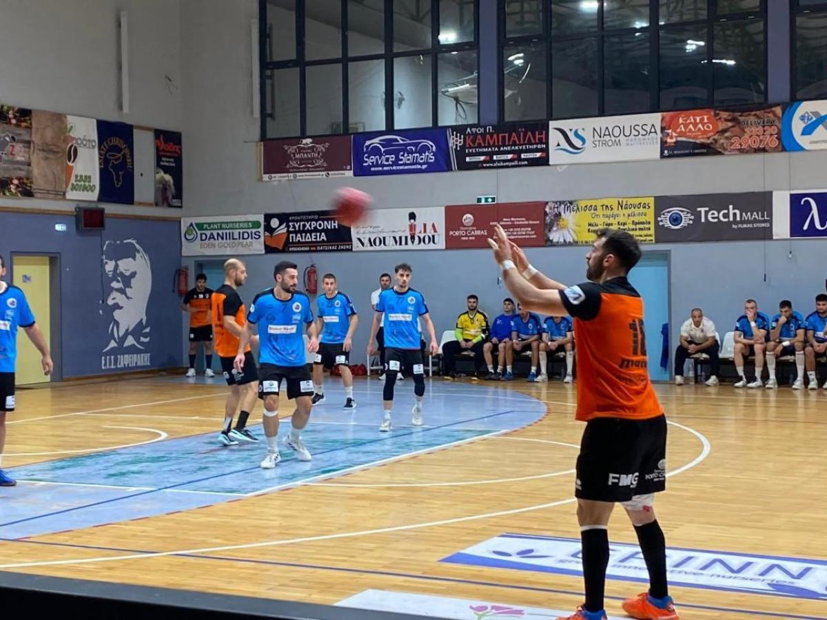 Handball Premier: "Πληγώθηκε" στο β' ημίχρονο ο Ζαφειράκης από τον Διομήδη