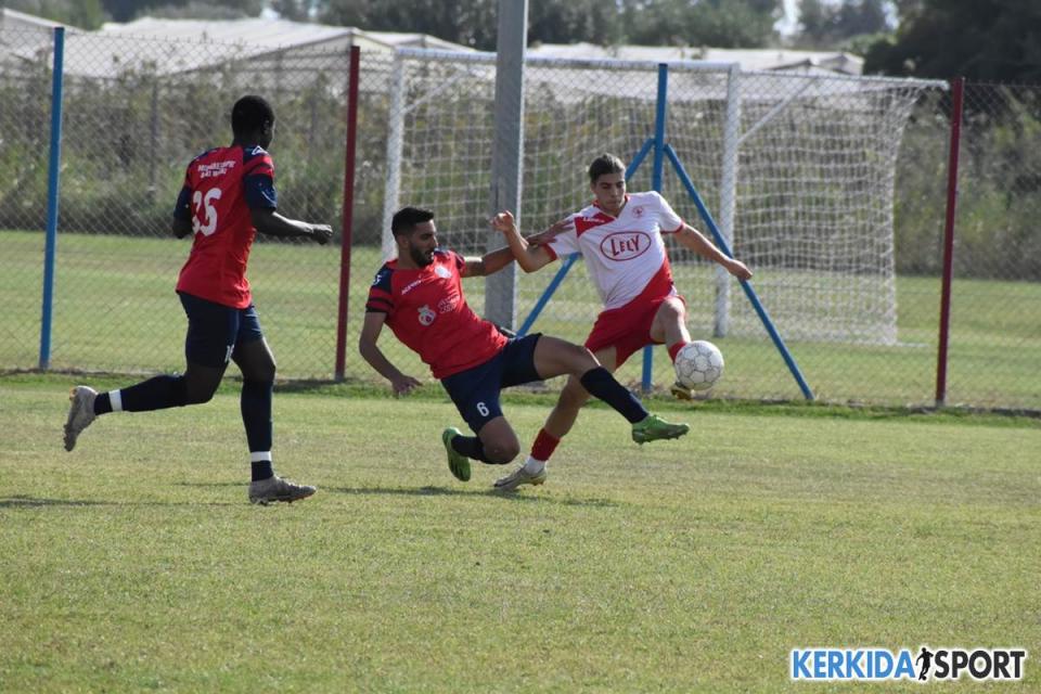 Φωτογραφικά κλικ από το ματς Άρης Αβάτου - Μ. Αλεξ. Αγ. Μαρίνας