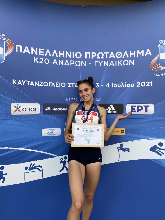 Δύο ασημένια μετάλλια η Ελένη Ιωανίδου στο παν/νιο πρωταθλήματα στίβου