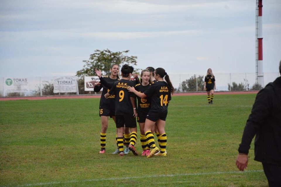 Άνετο πέρασμα από την Πτολεμαΐδα για τα κορίτσια της ΑΕΚ Βέροιας