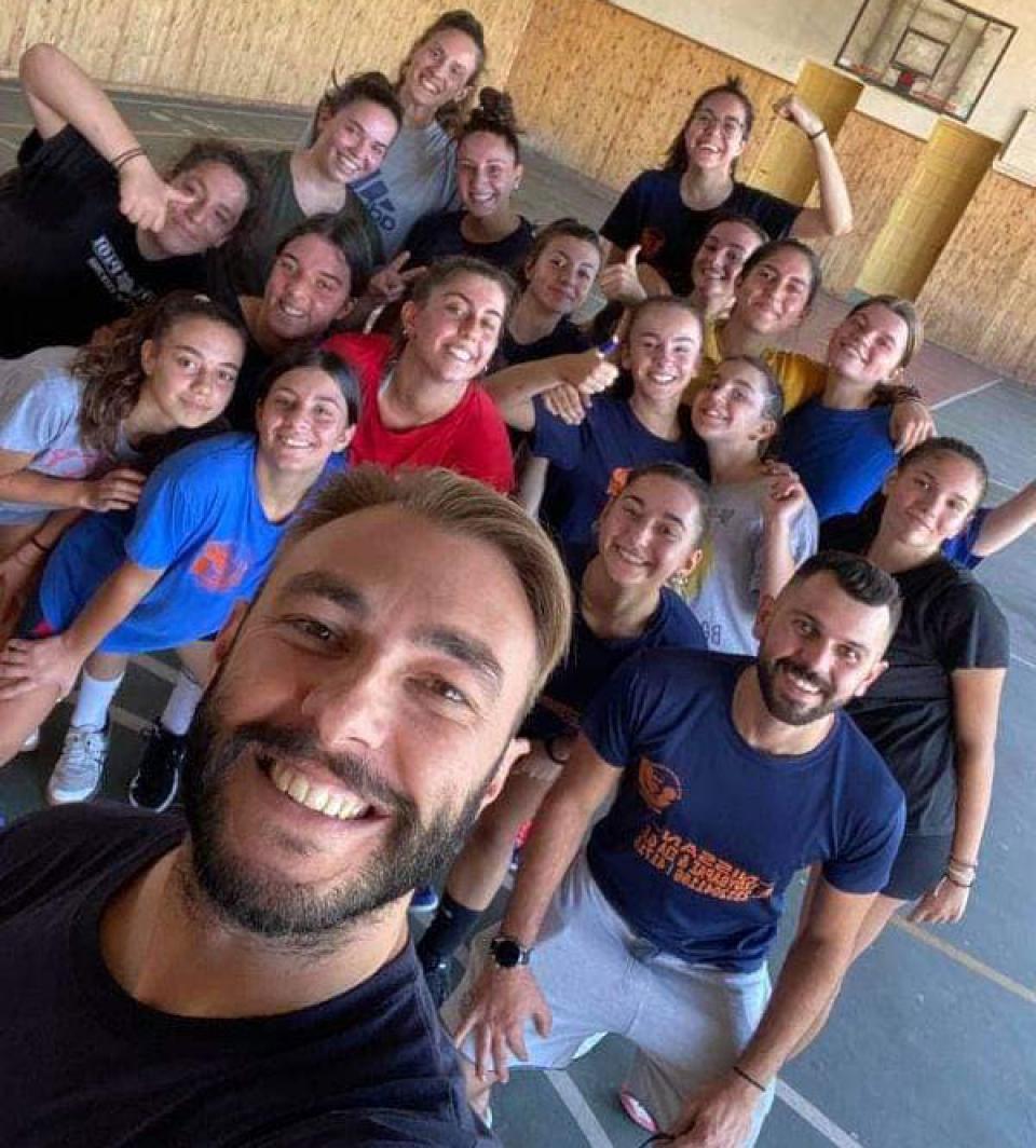 Επαναλειτουργεί το γυναικείο τμήμα χάντμπολ του Ζαφειράκη