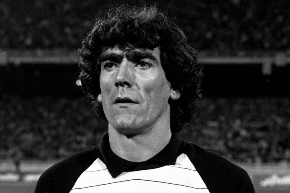 Το ελληνικό ποδόσφαιρο θρηνεί: «Έφυγε» ο Νίκος Σαργκάνης