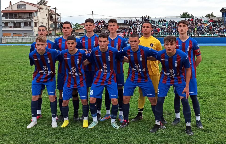 Συγχαίρει την Κ16 για την κατάκτηση του πρωταθλήματος η ΒΕΡΟΙΑ