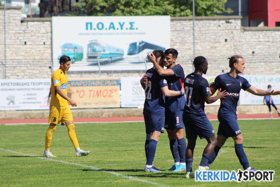 "Βασίλισσα" στον θρόνο της!