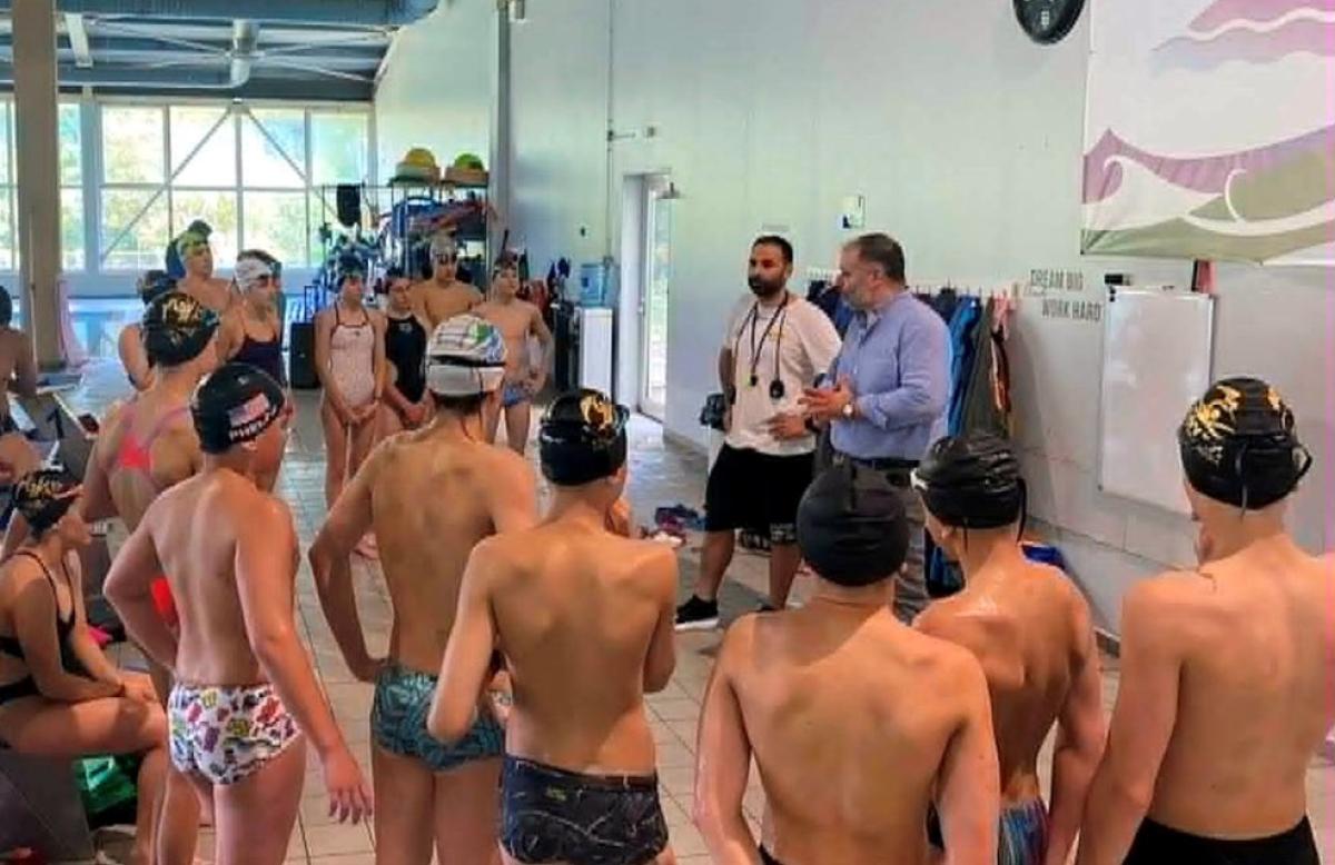 Στην Κολυμβητική Ακαδημία «Νάουσα» ο Δήμαρχος Νίκος Κουτσογιάννης