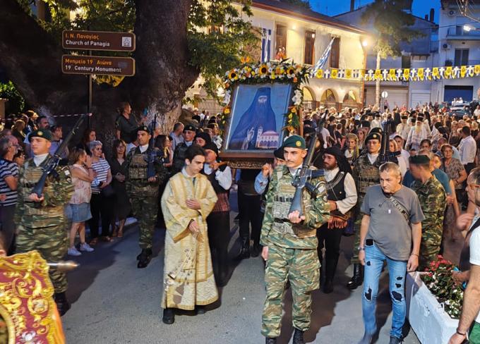 Με λαμπρότητα ο εορτασμός του Πολιούχου της Νάουσας Οσίου Θεοφάνους του Θαυματουργού