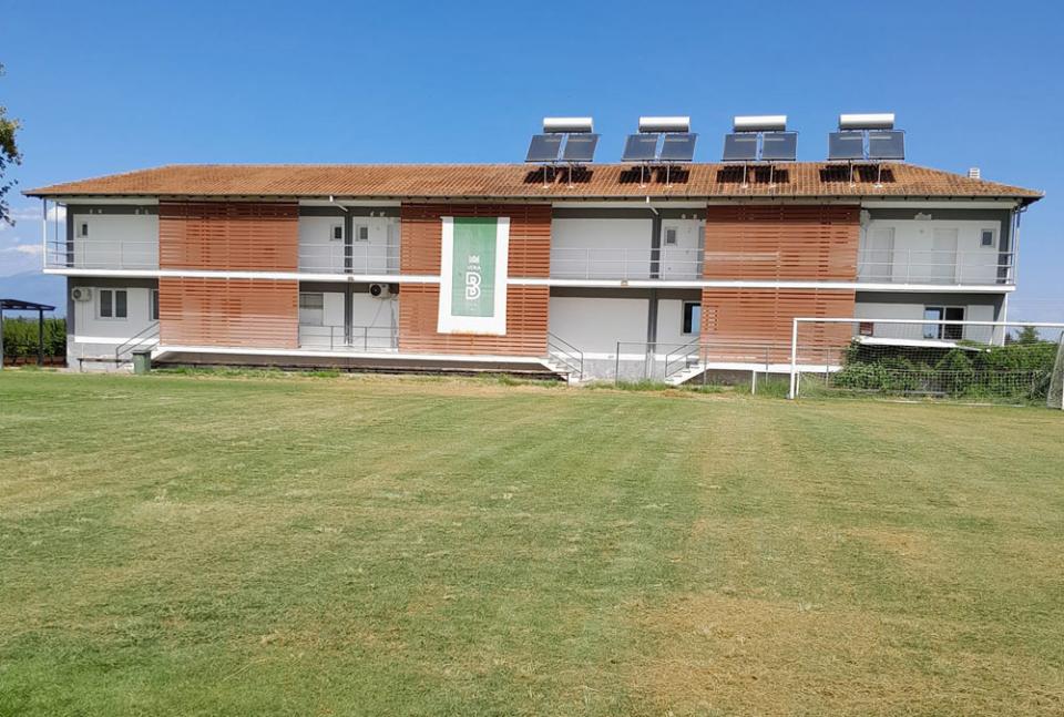 Δόθηκε λύση στο κούρεμα του αγωνιστικού χώρου στο Ταγαροχώρι (φωτο)