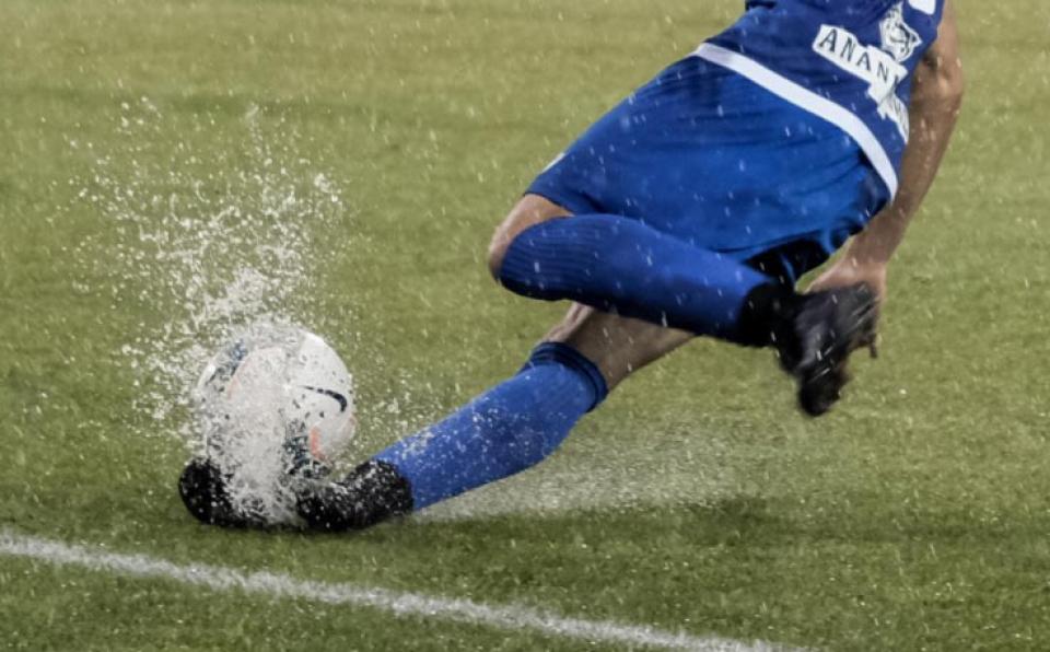 Απίστευτο! Η Καβάλα ξεκίνησε με 10 κόντρα στην Ξάνθη γιατί ο 11ος έδινε μάθημα στα... αποδυτήρια!