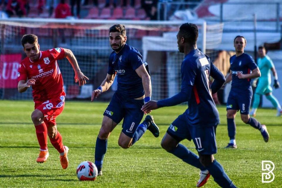 Τίποτα, τίποτα δεν τη σταματά!