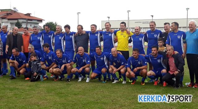 Συγκίνηση στο φιλικό για τον Κυζερίδη στη Νάουσα (φωτο)