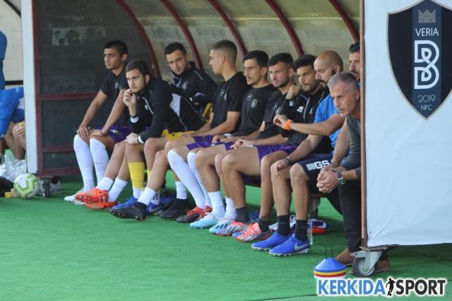 Κοντά στον αντικαταστάτη του Θεοδοσιάδη η "Βασίλισσα"