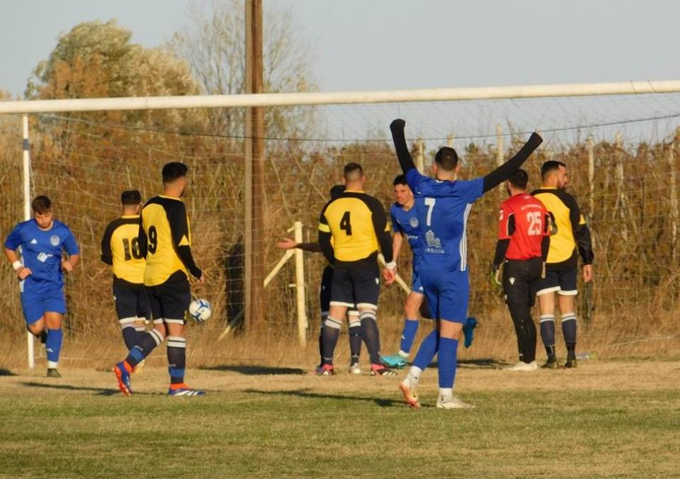 Πέρασε με «τεσσάρα» από την Καψόχωρα η Νάουσα (φωτο)
