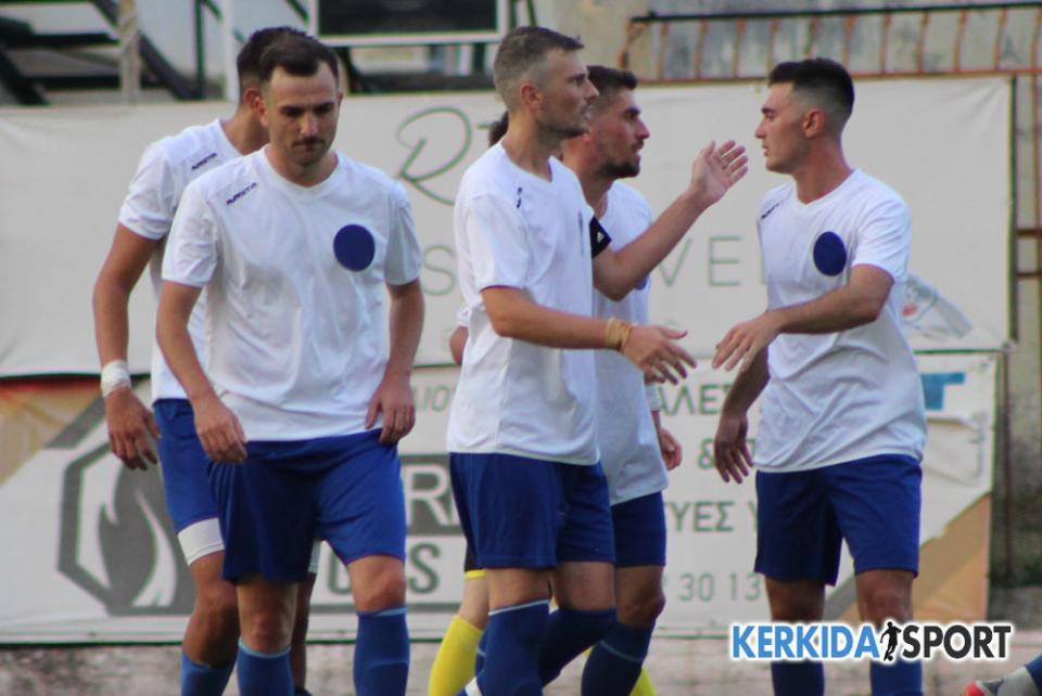 Νίκη - πρόκριση με ανατροπή για τη Νάουσα (πλούσιο φωτορεπορτάζ)