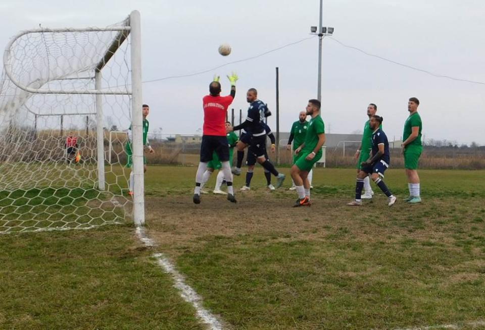 Νίκησε στον Σταυρό και "στρογγυλοκάθισε" στην 4η θέση η ΑΕ Καψόχωρας (φωτο)