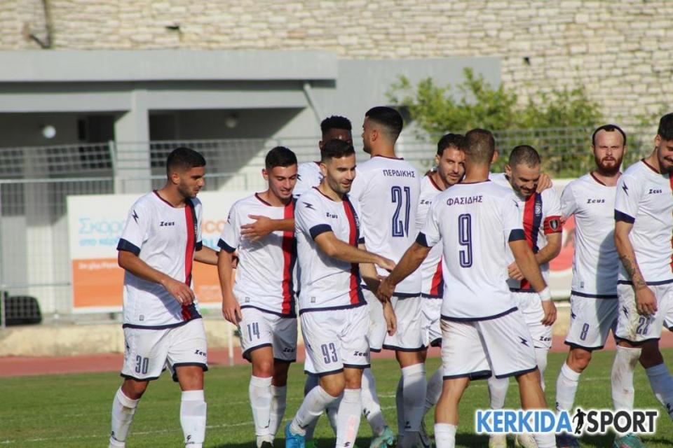 Σε ρυθμούς πρωταθλήματος η "Βασίλισσα"