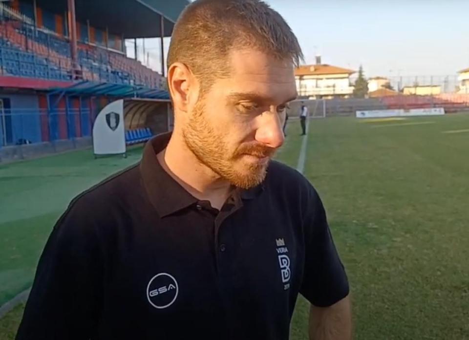 Μιλάει με Παπατζίκο η Αγ. Μαρίνα!