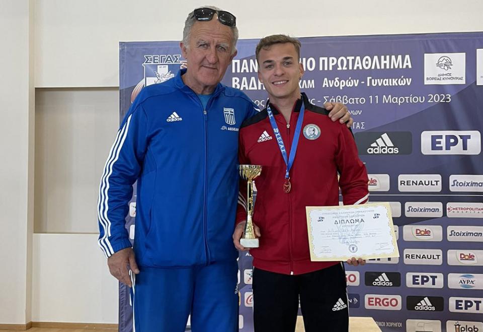 Πρωταθλητής ο Άνθιμος Κελεπούρης στα 20χλμ βάδην νέων ανδρών