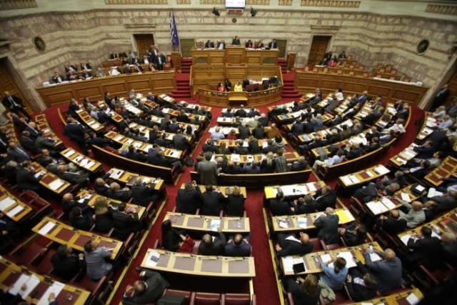 Συζήτηση αθλητικού νομοσχεδίου: Έκκληση για αναδιάρθρωση στην FL