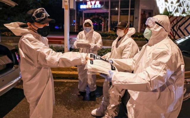 Κορωνοϊός: Αυτός είναι ο «νέος» τρόπος μετάδοσης - Πώς να προφυλαχθείτε