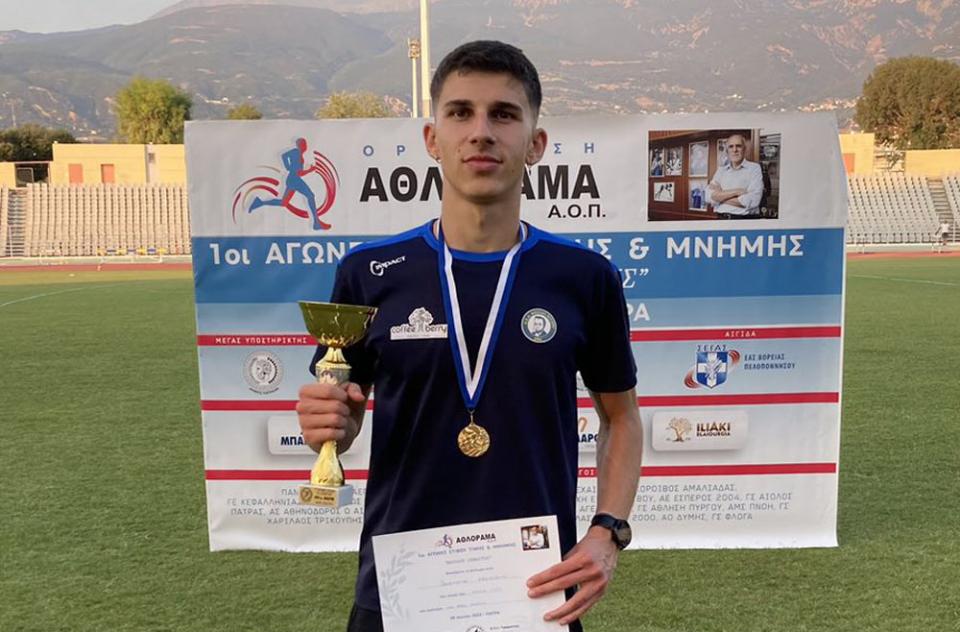 Χρυσό ο Παναγιώτης Αθανασάκης στα 800μ. στην Πάτρα