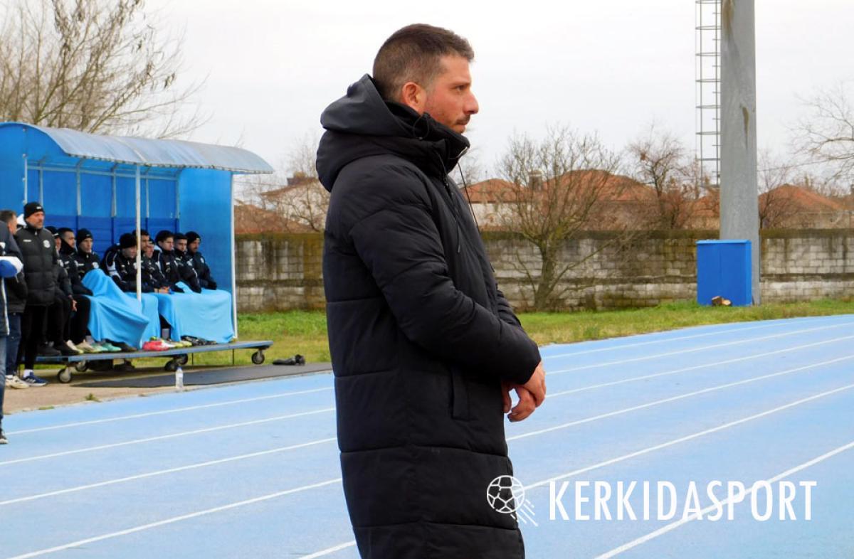 Μιχάλης Σαλέπης: "Η ομάδα αποκτά ταυτότητα και ρόλους"