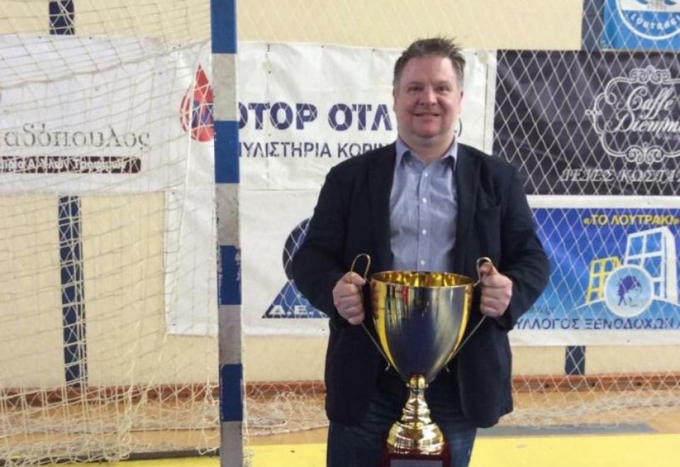 "Παρακαλούσαν να πέσει ο Φίλιππος..."